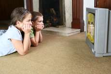 Kinder - im Umgang mit Fernsehen und Computer